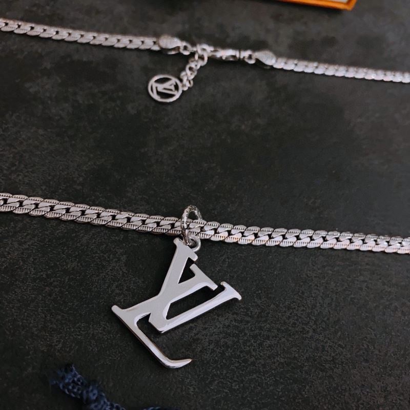 Louis Vuitton Necklaces